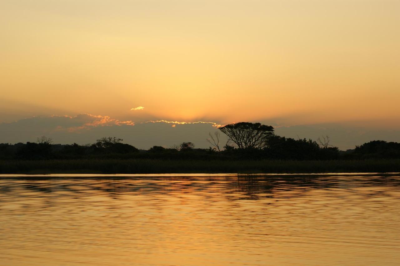 Bhangazi Lodge Bed & Breakfast Saint Lucia Estuary 外观 照片