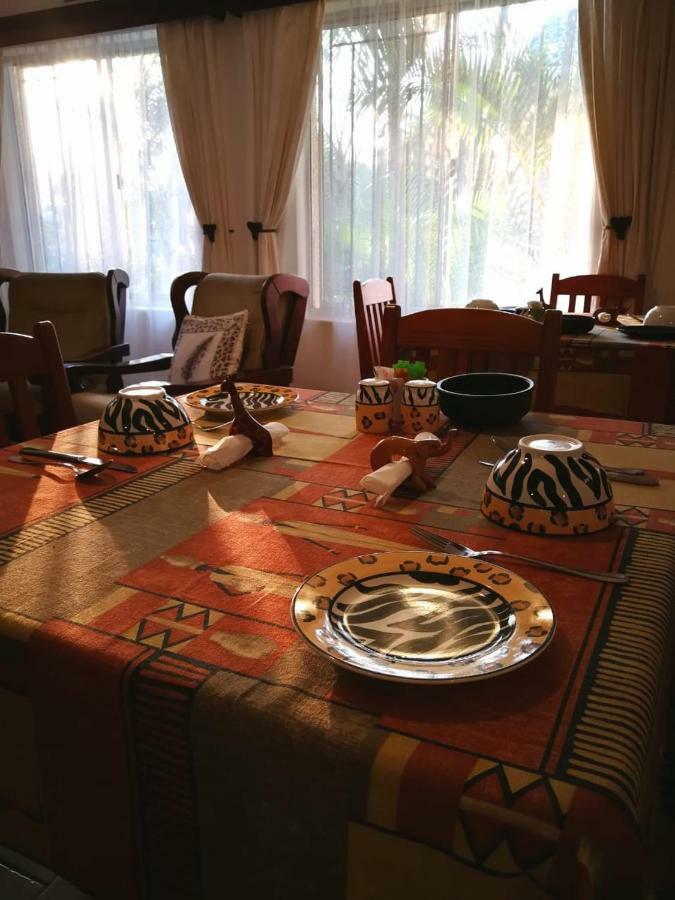Bhangazi Lodge Bed & Breakfast Saint Lucia Estuary 外观 照片