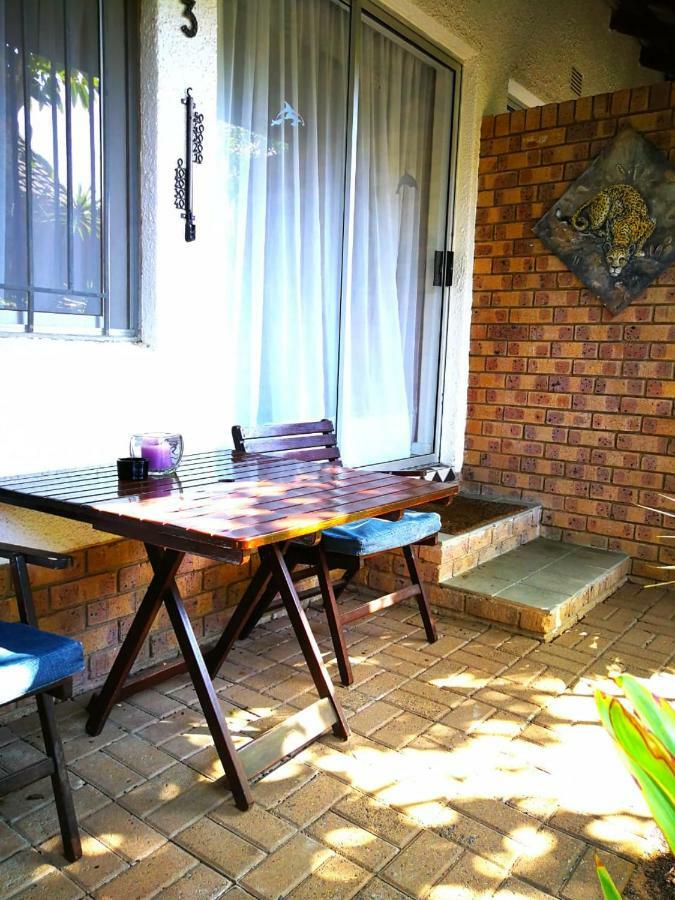 Bhangazi Lodge Bed & Breakfast Saint Lucia Estuary 外观 照片
