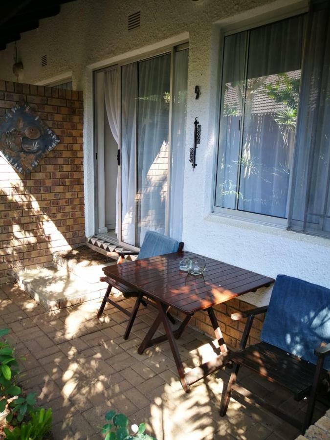 Bhangazi Lodge Bed & Breakfast Saint Lucia Estuary 外观 照片